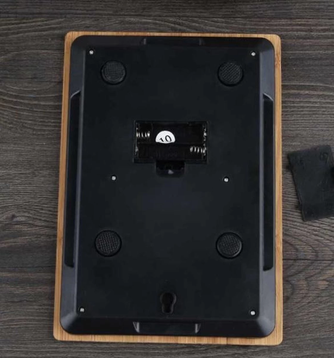 Merkloos Keukenweegschaal - Digitale Precisie - Bamboe Hout - Tare Functie - Keukenweegschaal - Digitaal- Duurzaam Bamboe - Tot 5KG - Keukenweegschaal Bamboe - Digitale Precisie Weegschaal - TipTouch Toetsen - Tot 5000 Gram - Bruin - Afbeelding 3