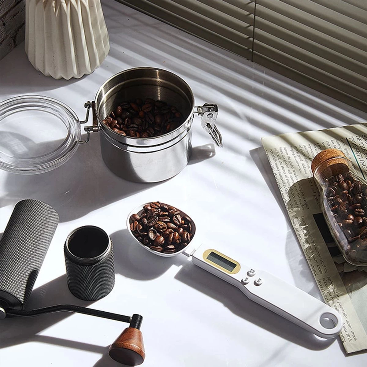 Merkloos Digitale Lepelweegschaal - Wit - Wegen - Supplementen Weegschaal - Weeglepel - Maatlepel - Lepelweegschaal - Lepelweger - Keukenweegschaal - Elektronische Nauwkeurige Weeglepel - Weegschaal - Digitale Maatlepel - Mealprep Weegschaal - MET BATTERIJ! - Afbeelding 2